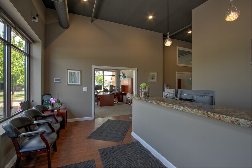 More Photos Of 404-536 Whiskey Rd NW, Isanti Storefront Retail Office For Sale