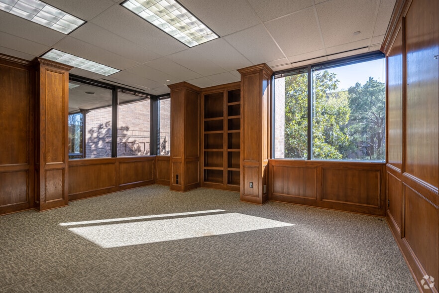 Photo of 3rd Floor Ste 385