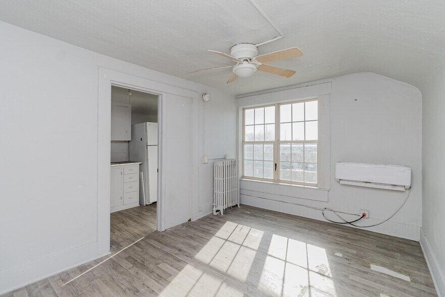 More Photos Of 638 N Broadway Ave, Wichita Multifamily For Sale