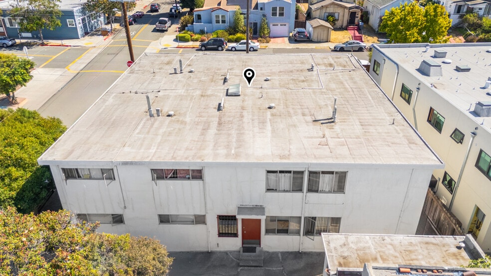 More Photos Of 1728 Curtis St, Berkeley Apartments For Sale