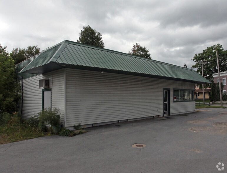 More Photos Of 137 W Main St, Gouverneur Convenience Store For Sale