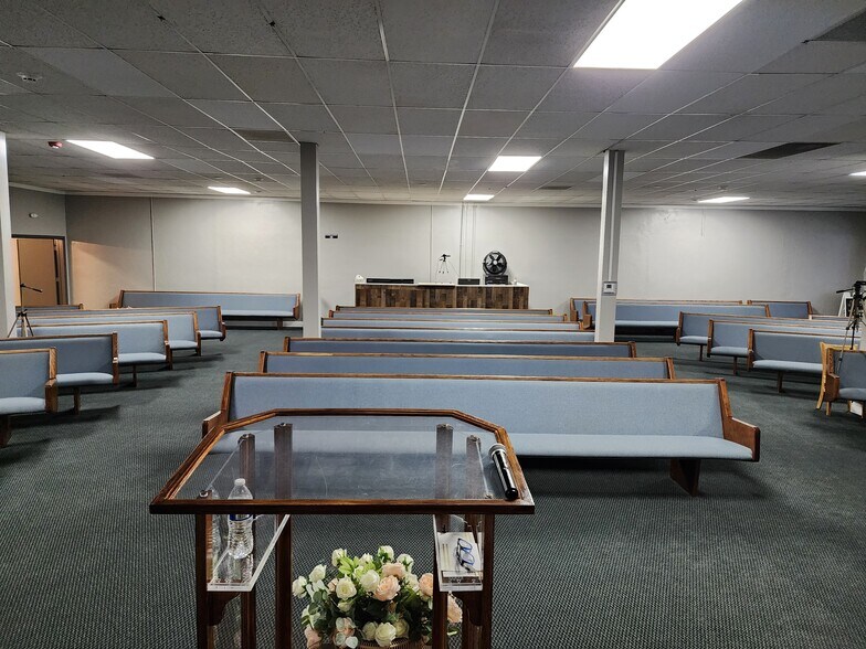 More Photos Of 142-144 N K St, Tulare Restaurant For Sale