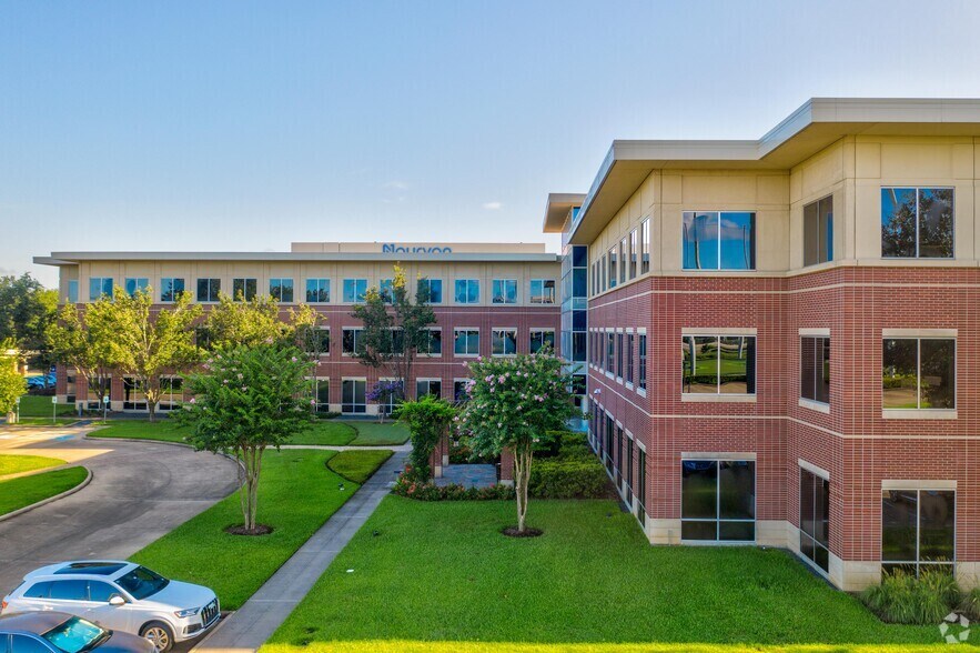 More Photos Of 15115 Park Row, Houston Office For Lease