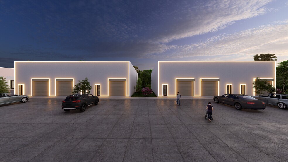 More Photos Of 16230 W Bellfort St, Sugar Land Warehouse For Lease