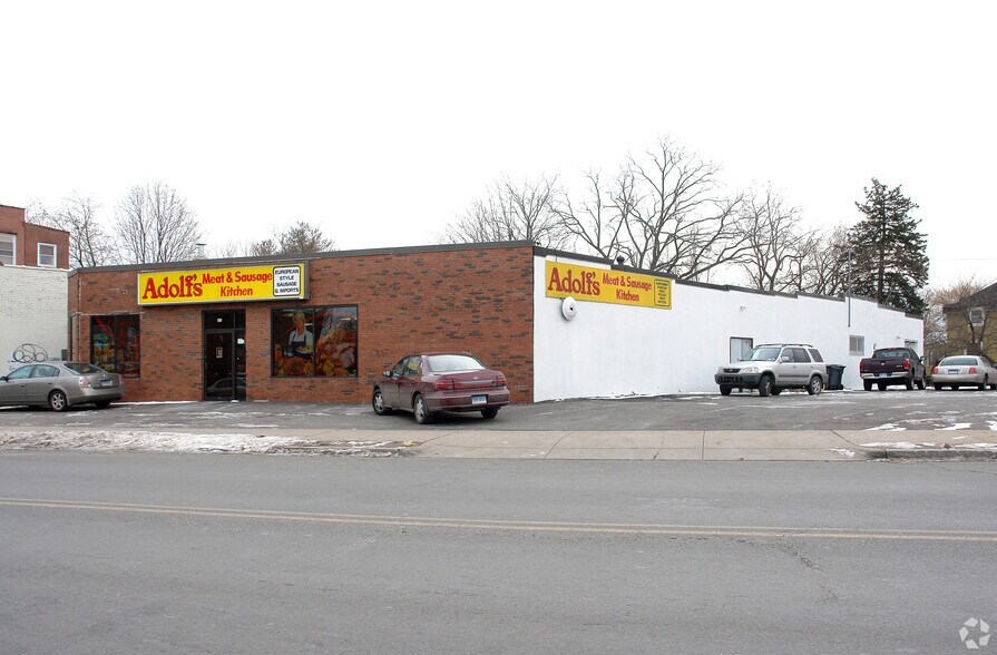 More Photos Of 37 37-39 New Britain Ave, Hartford Freestanding For Lease