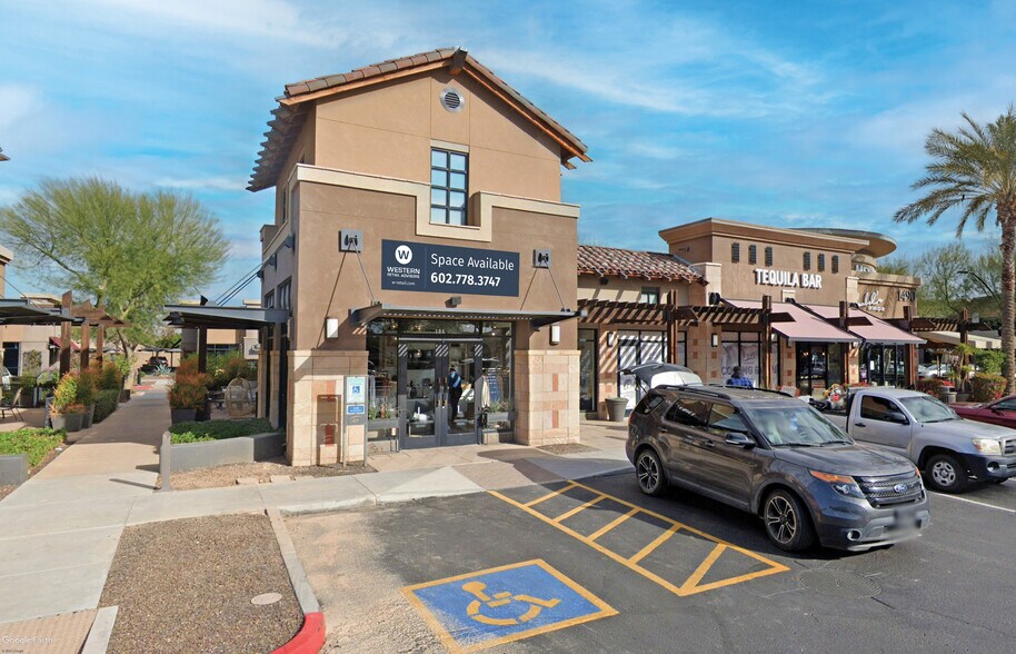 More Photos Of 1490 E Williams Field Rd, Gilbert Storefront For Lease