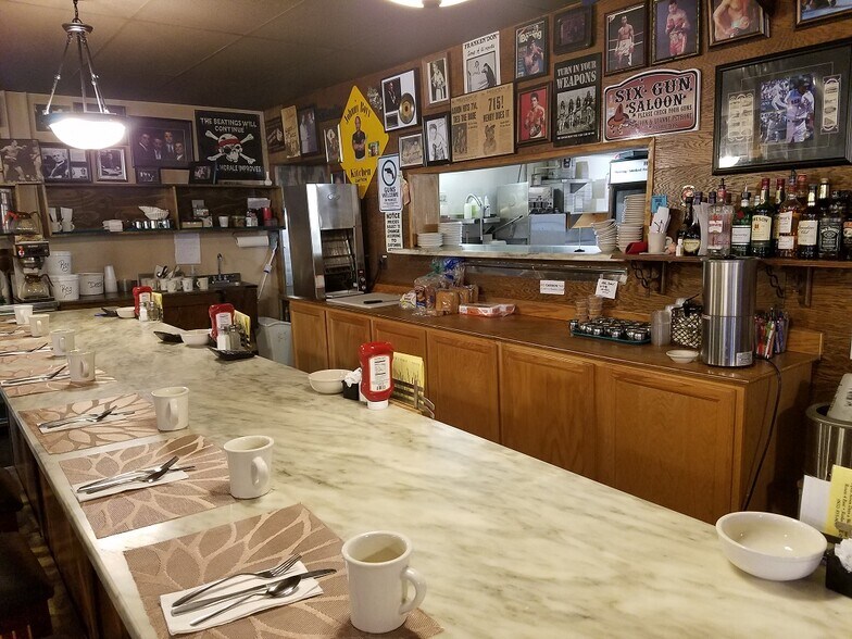 More Photos Of 182 RT 4, Rutland Restaurant For Sale