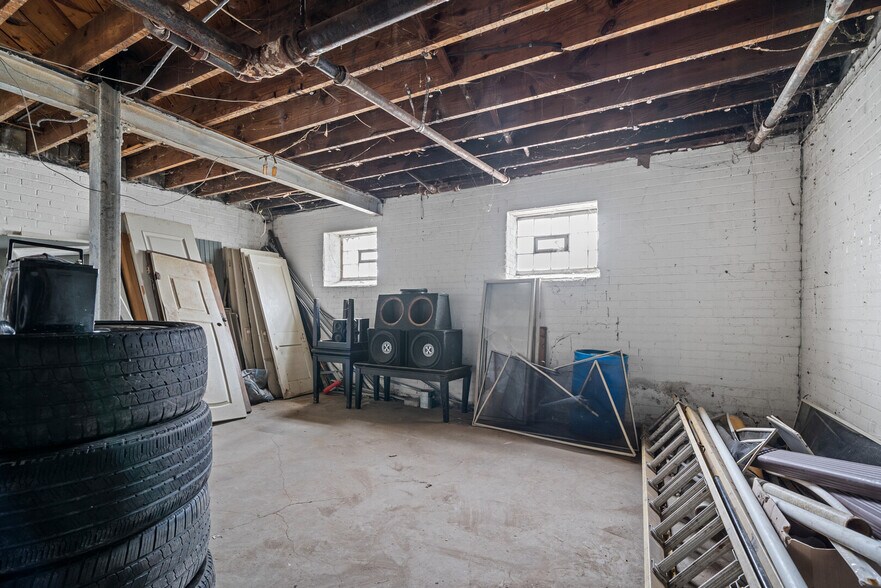 More Photos Of 1055 Philip St, Detroit Apartments For Sale