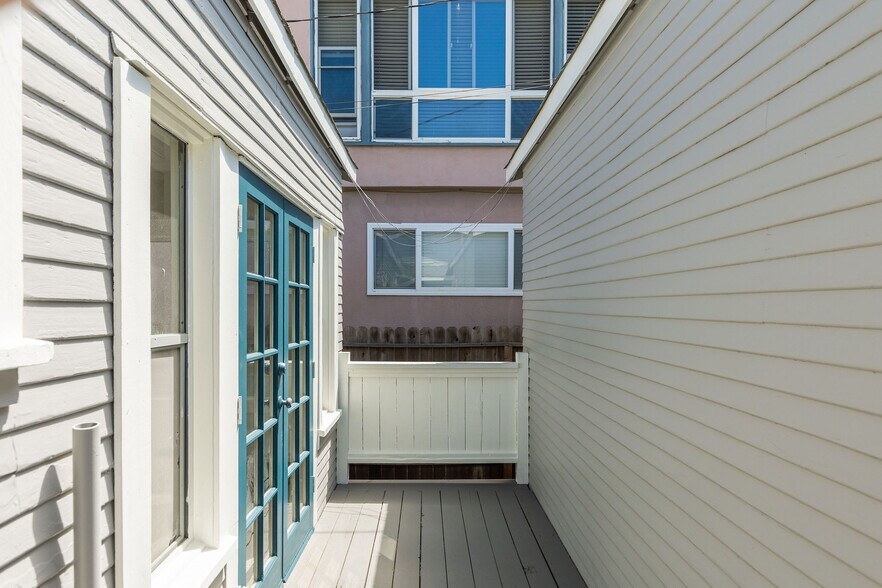More Photos Of 724 Hermosa Ave, Hermosa Beach Apartments For Sale