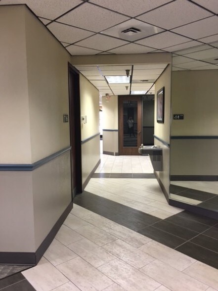 More Photos Of 5656 S Staples St, Corpus Christi Office For Lease