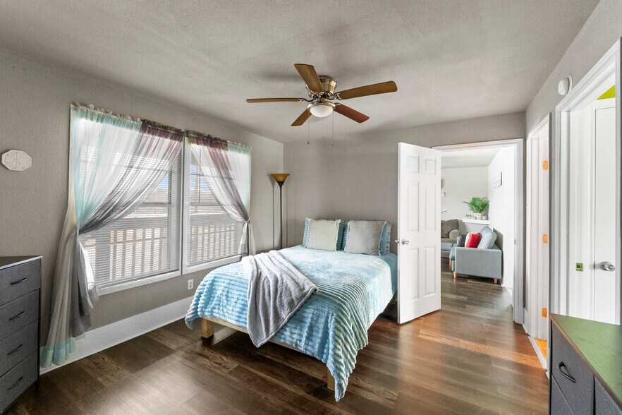 More Photos Of 1911 State Hwy 132, Natalia Multifamily For Sale