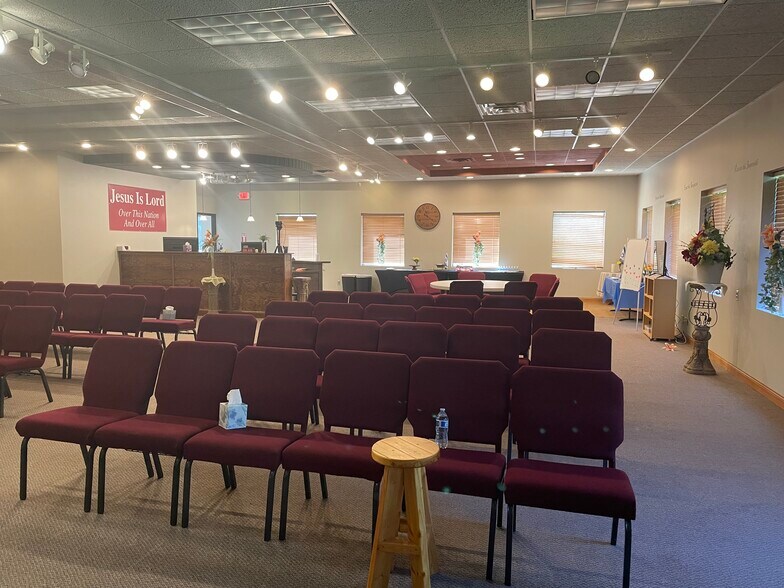 More Photos Of 13720 Lincoln St NE, Ham Lake Warehouse For Sale