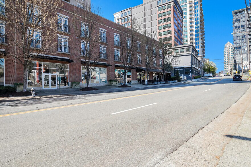 More Photos Of 324 E Paces Ferry Rd NE, Atlanta Storefront Retail Office For Sale