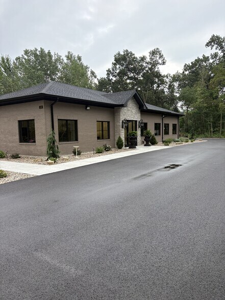Primary Photo Of 1139 Caroline Ave, Schererville Office For Sale
