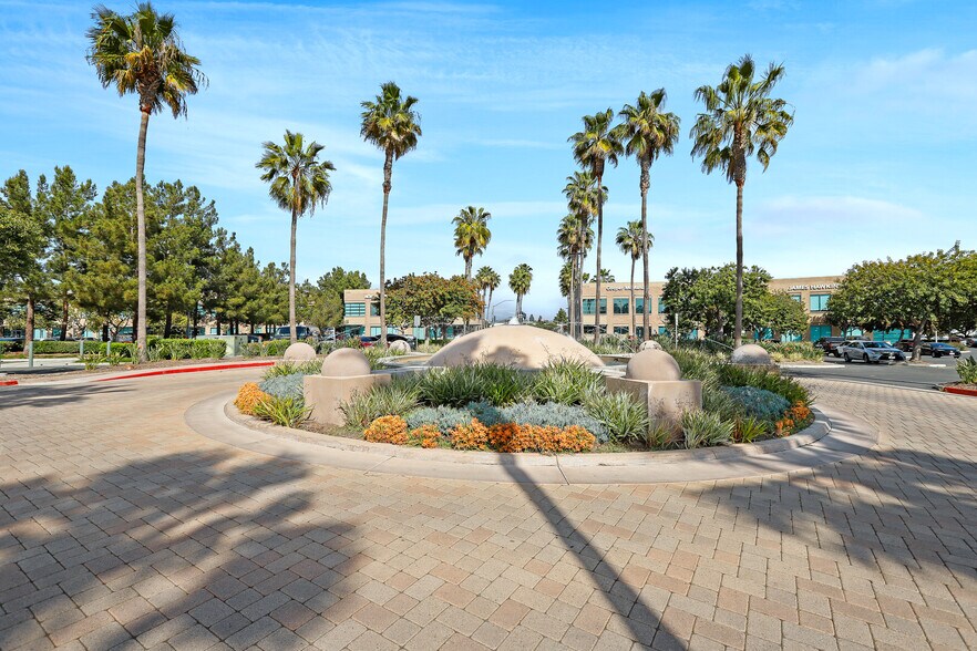More Photos Of 9891 Irvine Center Dr, Irvine Loft Creative Space For Lease