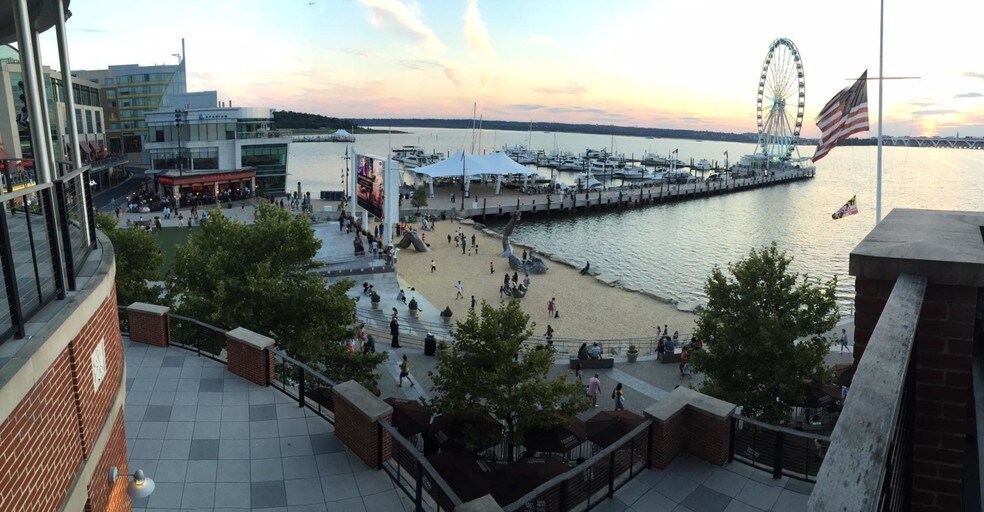 More Photos Of 137 National Plz, Oxon Hill Coworking Space