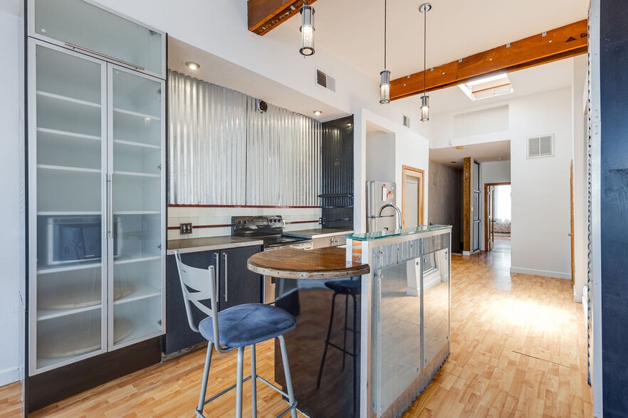 More Photos Of 1521 Hull St, Richmond Storefront Retail Residential For Sale