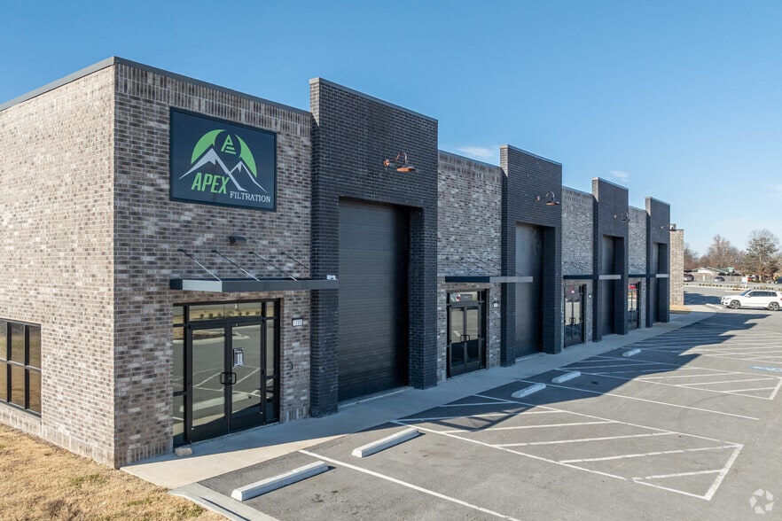 Primary Photo Of 822 White Rd, Springdale Unknown For Lease