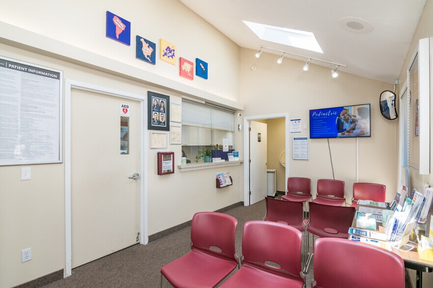 More Photos Of 860 Boston Rd, Springfield Medical For Lease