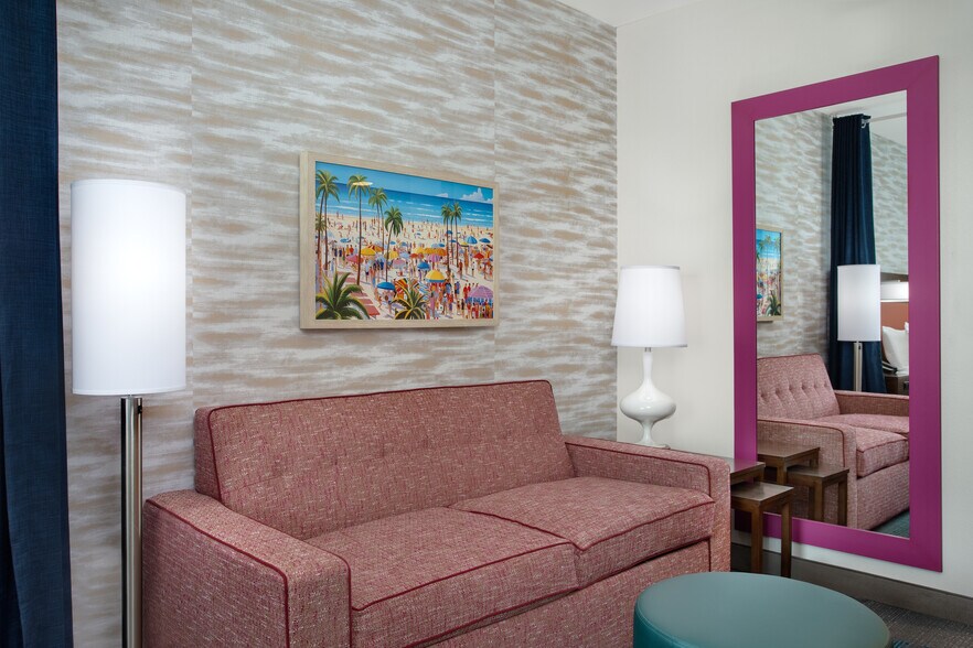 More Photos Of 14060 Emerald Coast Pkwy, Destin Hotel For Sale
