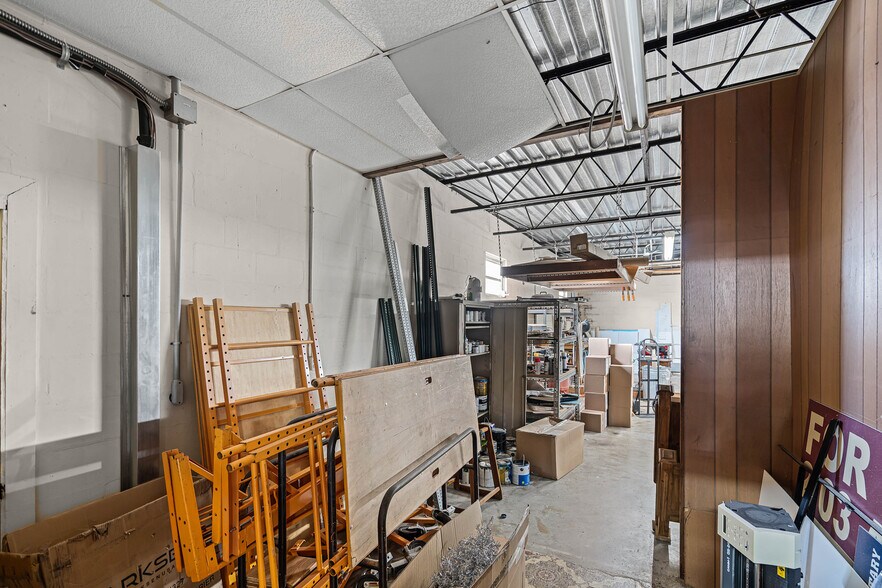 More Photos Of 107 E Polk Ave, Lake Wales General Retail For Sale