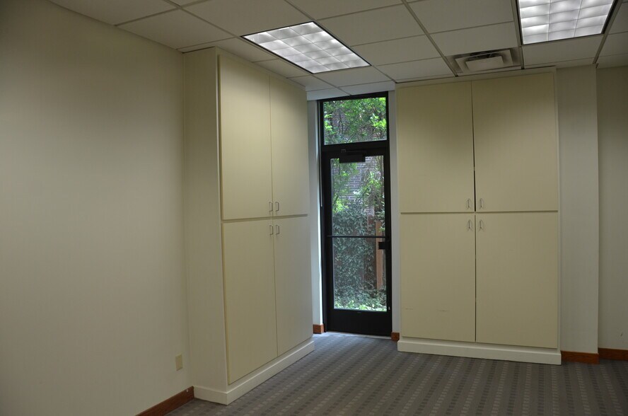 More Photos Of 699 E South Temple, Salt Lake City Medical For Lease