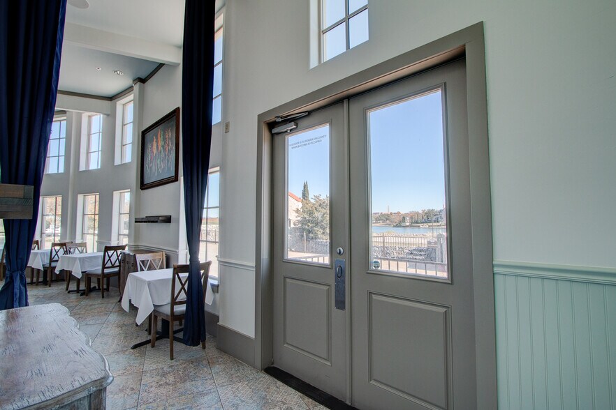 More Photos Of 6675 Mediterranean Dr, McKinney Restaurant For Sale