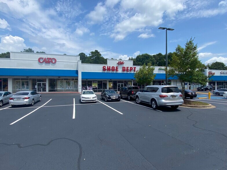 More Photos Of 697 Davis Rd, Stockbridge Unknown For Sale