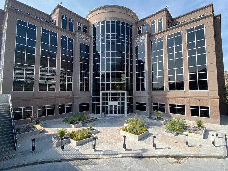 More Photos Of 6440 S Millrock Dr, Salt Lake City Office For Lease