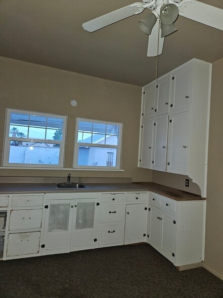 More Photos Of 1431 W Thatcher Blvd, Safford General Retail For Sale