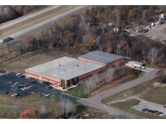 Primary Photo Of 157 Westview Dr, Meadville Warehouse For Lease
