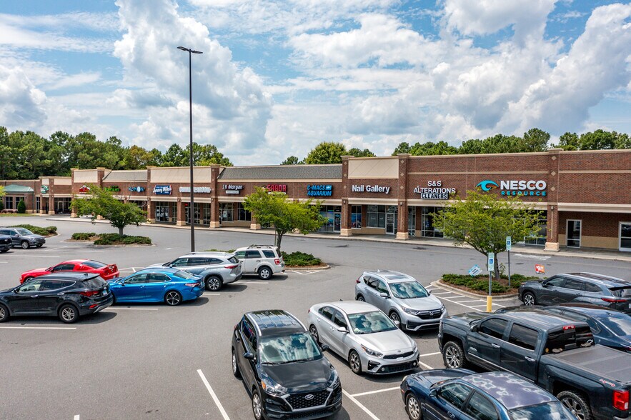 More Photos Of 11112 S Tryon St, Charlotte Land For Lease