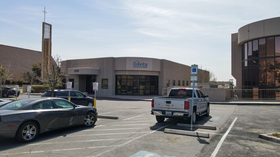 More Photos Of 1310 Murchison Dr, El Paso Medical For Sale