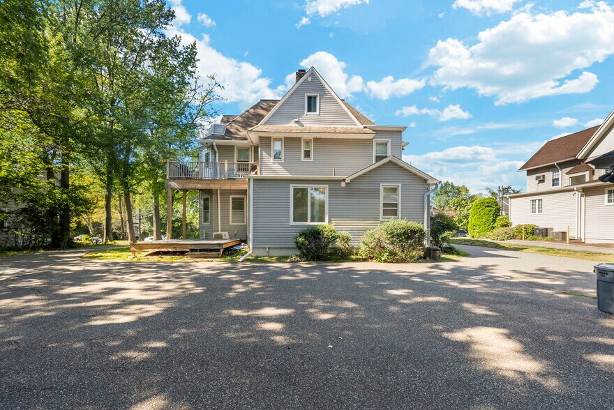 More Photos Of 141 S Euclid Ave, Westfield Office For Sale