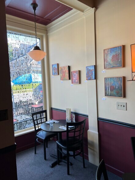 More Photos Of 2015 Main St, Bethlehem Restaurant For Sale