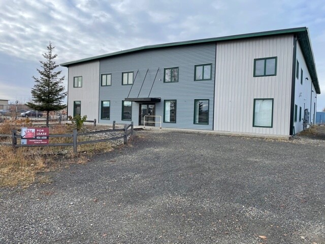 More Photos Of 3408 International St, Fairbanks Warehouse For Lease