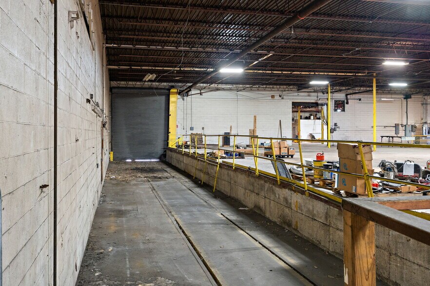 More Photos Of 700 W Michigan Blvd, Michigan City Warehouse For Sale