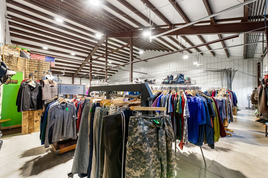 More Photos Of 543-583 Navajo Trail Dr, Pagosa Springs Warehouse For Sale