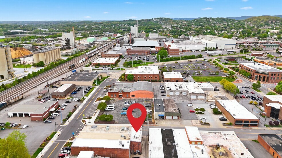 More Photos Of 109 Shelby St, Kingsport Storefront For Lease