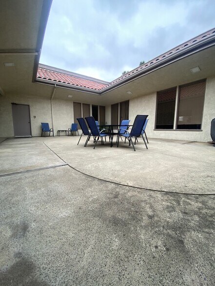 More Photos Of 17561 17th St, Tustin Office For Lease