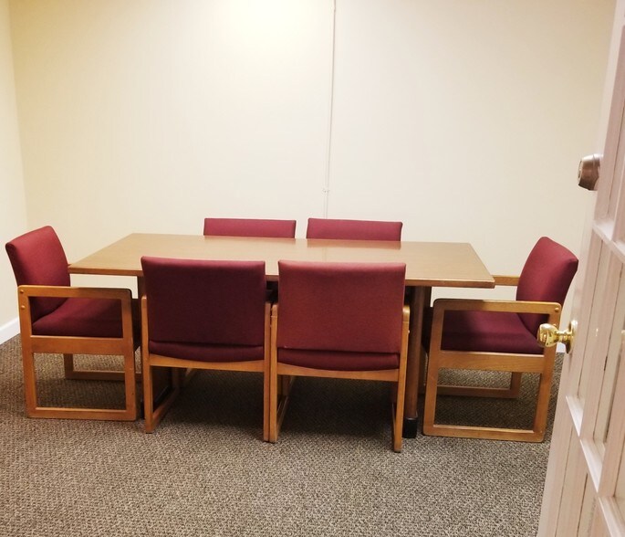 More Photos Of 7309 Highland St, Springfield Light Distribution For Lease