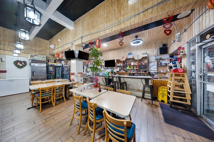 More Photos Of 1164 W Flagler St, Miami Unknown For Lease