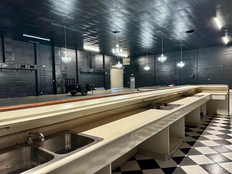 More Photos Of 4979 Olivehurst Ave, Olivehurst General Retail For Sale