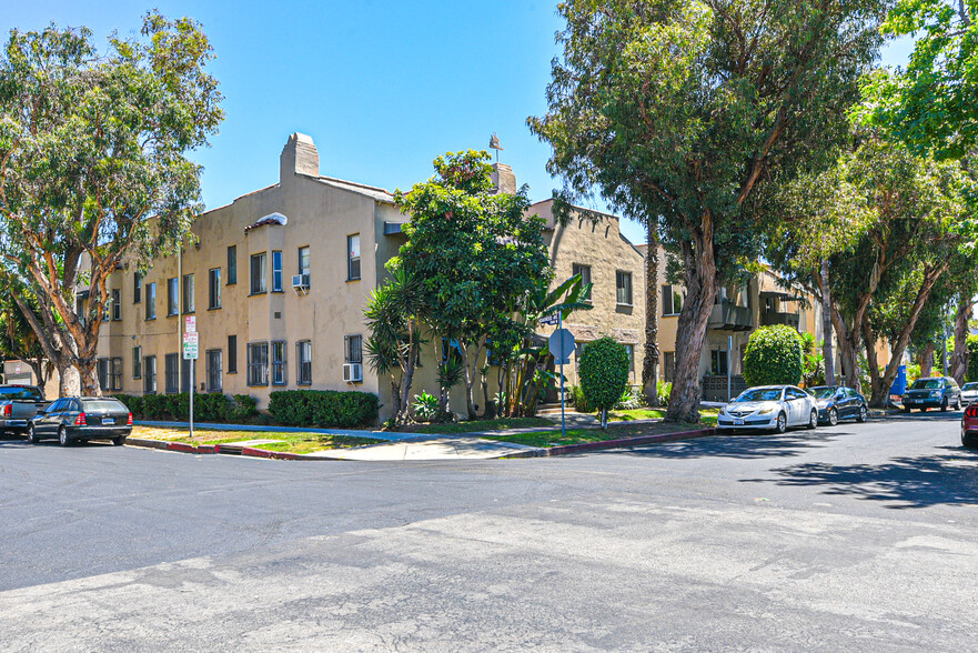 Primary Photo Of 356 N Orange Grove Ave, Los Angeles Apartments For Sale