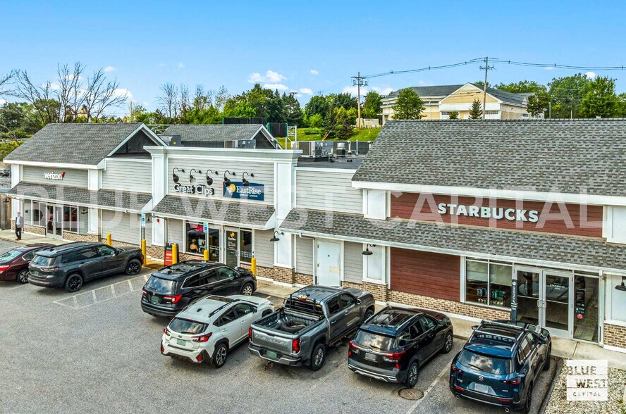 More Photos Of 18 Lower Mountain View Dr, Colchester Restaurant For Sale