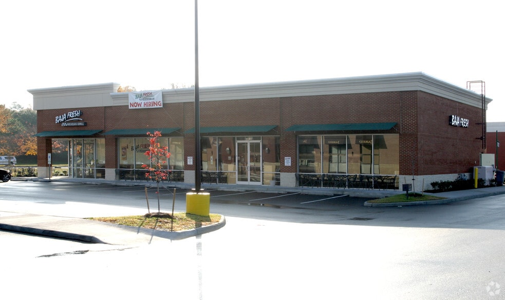 More Photos Of 660 Phoenix Dr, Virginia Beach General Retail For Lease