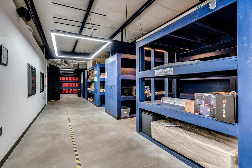 More Photos Of 1140 N Rosemont Blvd, Tucson Research And Development For Sale