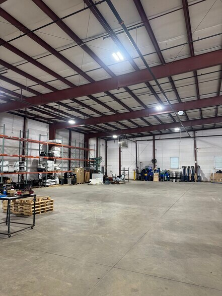 More Photos Of 190 Westridge Industrial Blvd, McDonough Distribution For Lease