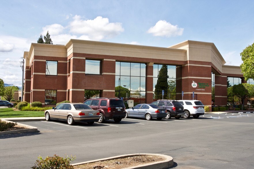 More Photos Of 2195 Larkspur Ln, Redding Office For Sale