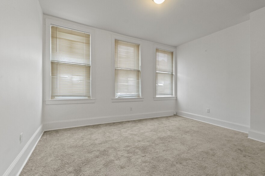 More Photos Of 1816 Saint Paul St, Baltimore Multifamily For Sale